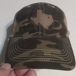 Ouray Sportswear Texas Leather Patch Camo Trucker Style Snapback Hat/Cap OSFM